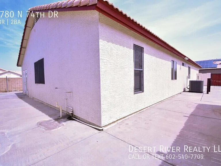6780 N 74th Dr — Photo 22