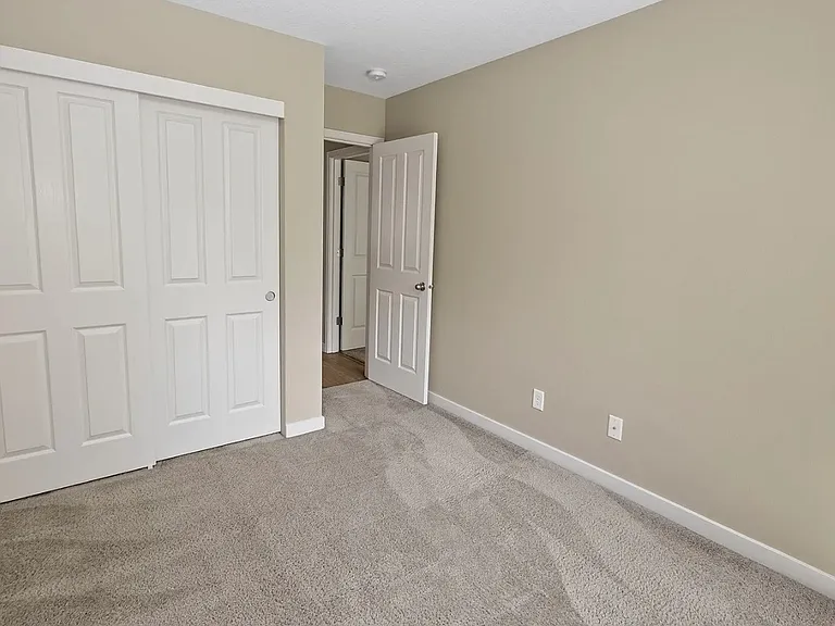 4581 SE Satinwood St — Photo 6