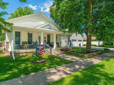 216 3rd St, Lincoln, IL, 62656