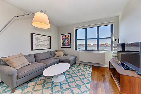 Rented by Brown Harris Stevens | media 9