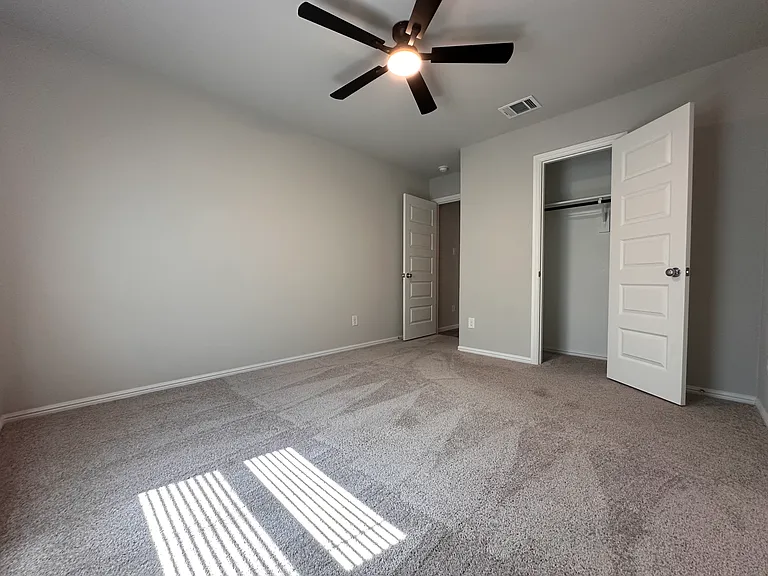 2516 Rambling Rd — Photo 16