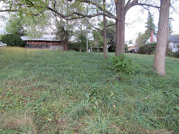 5th image of 525 S Main St