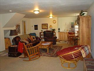 5th image of 412 N 22nd Ave
