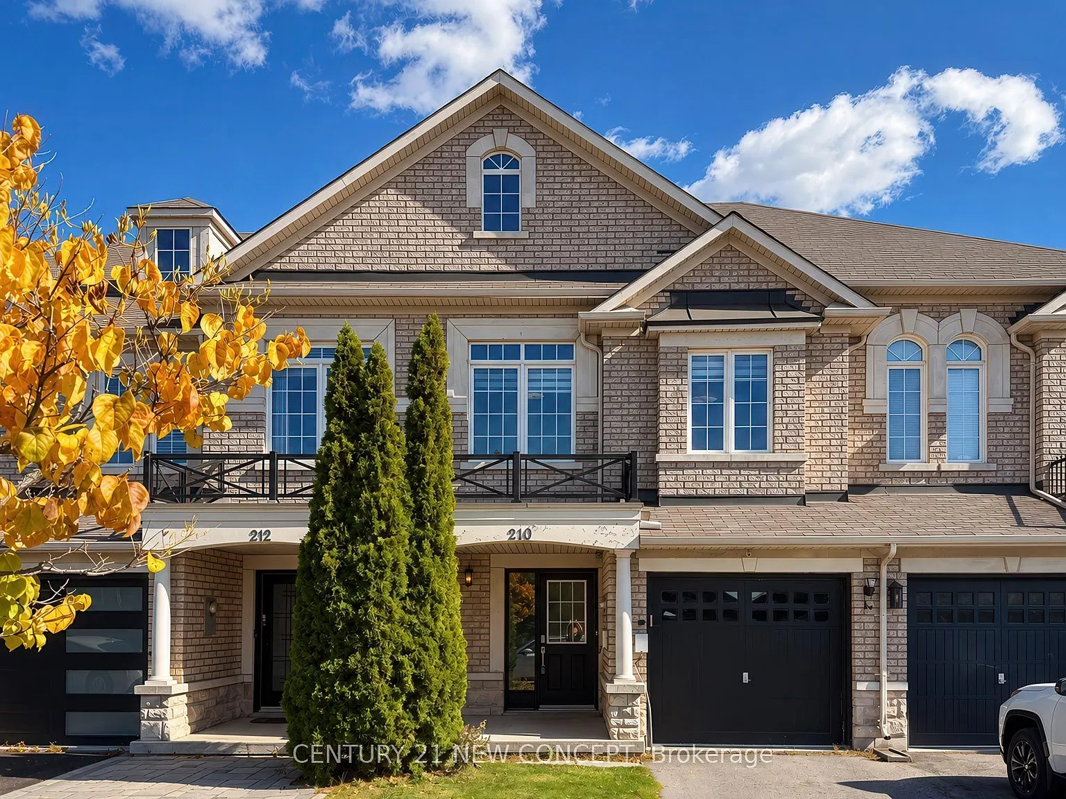 4 bed, $3,700 — Photo 1