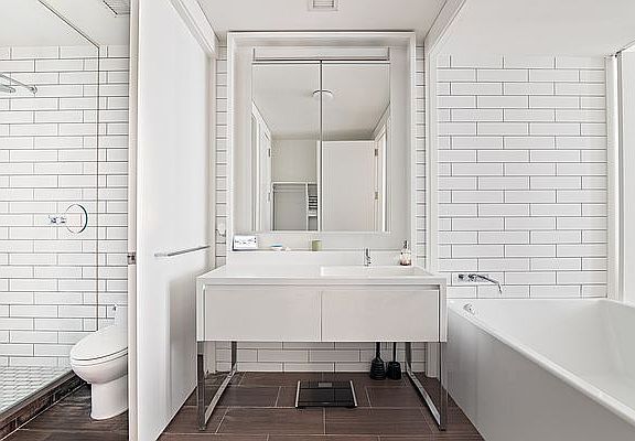 5th image of 15 William St APT 20G