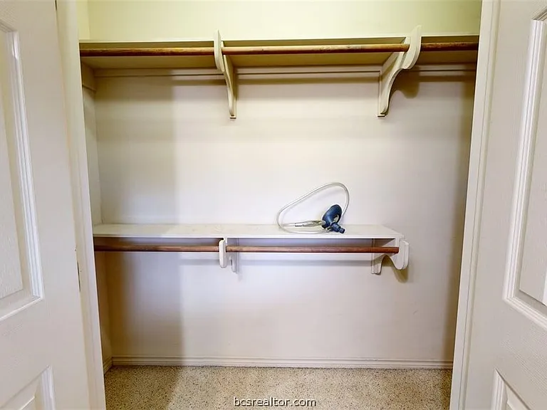 332 Forest Dr — Photo 26