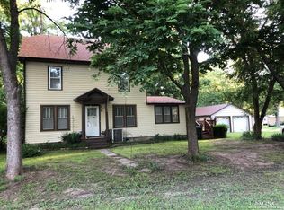 2338 Center Detroit St, Abilene, KS 67410