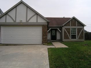 1008 Ashmount Ln, Arlington, TX 76017