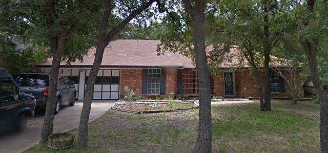 1st image of 3410 Sheffield Dr