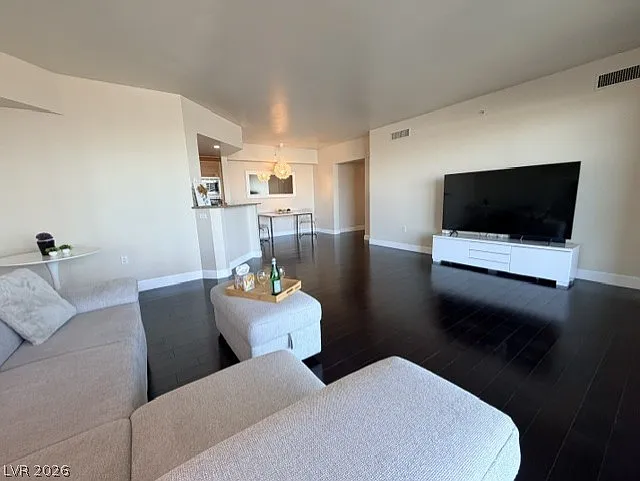 2777 Paradise Rd #807 — Photo 41