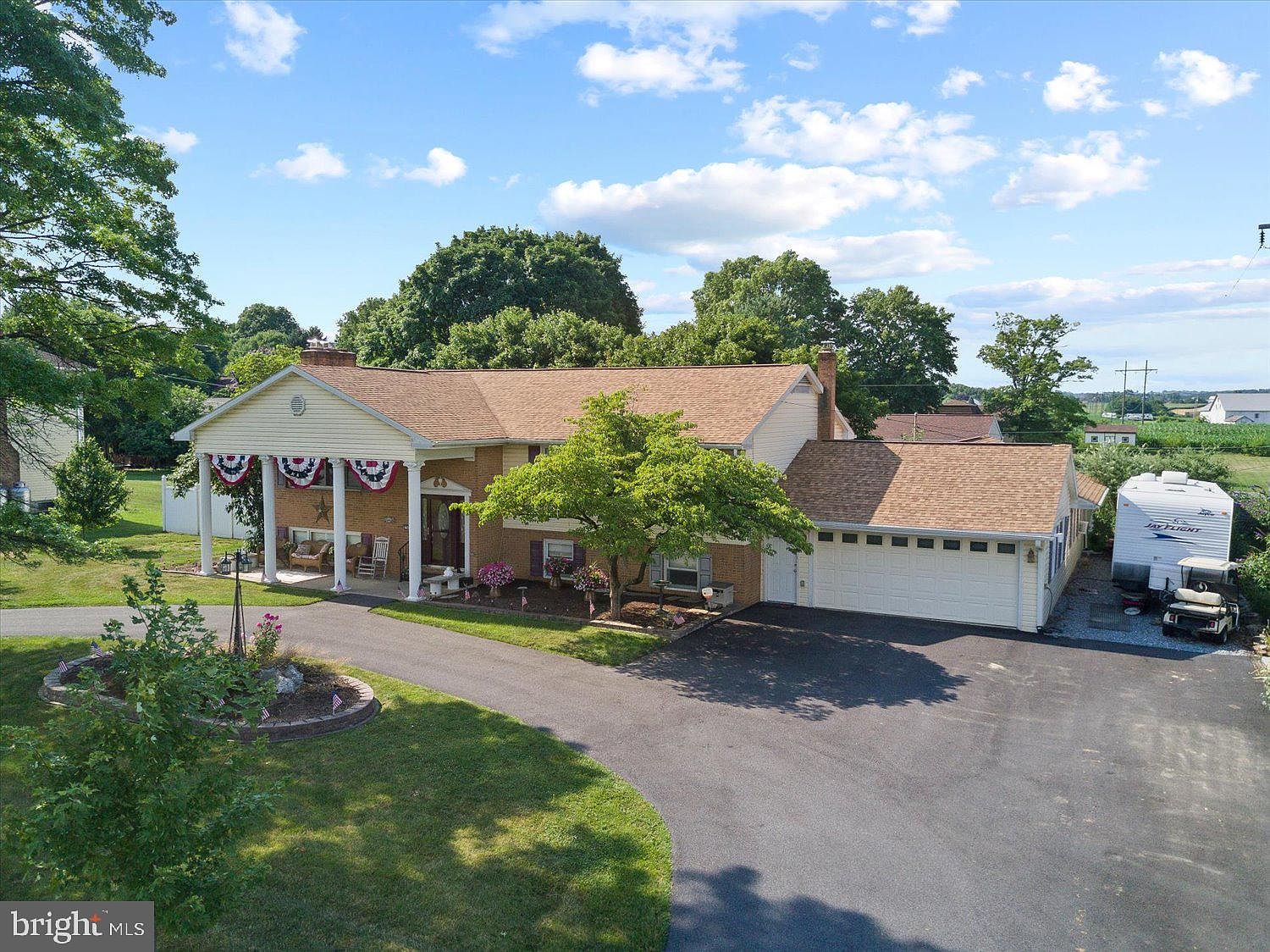 1315 Donegal Springs Rd, Mount Joy, PA 17552 Zillow