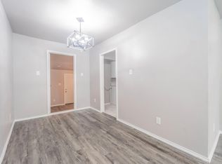 2475 Volga Ave, Dallas, TX 75216