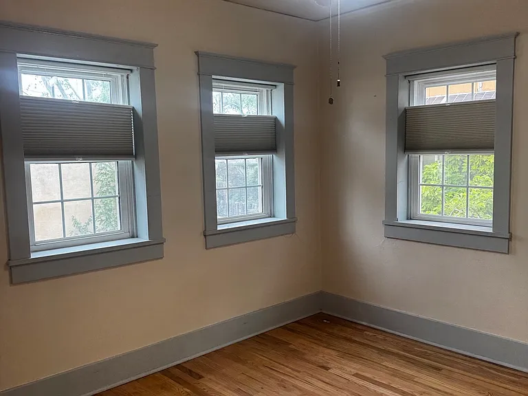 317 Dartmouth Dr SE — Photo 17