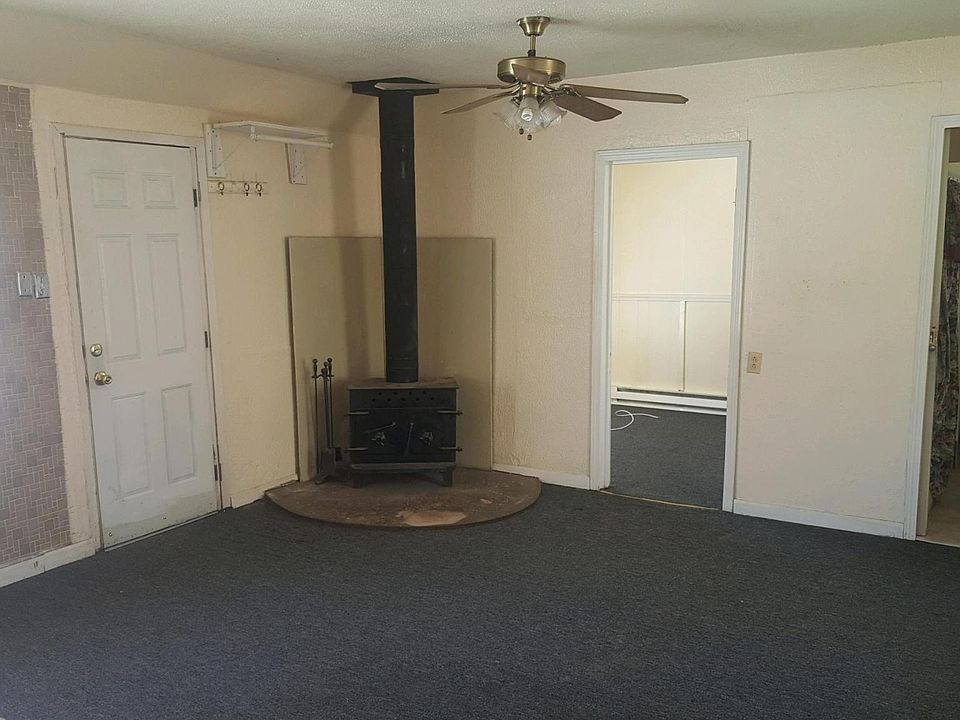 2nd image of 1553 Canal Ave