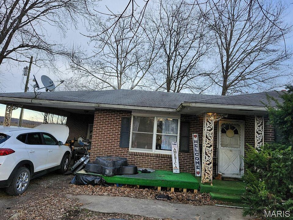 2nd image of 17100 Poppy Dr