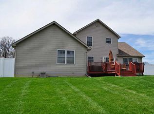 1141 Arbor Ln, Troy, OH