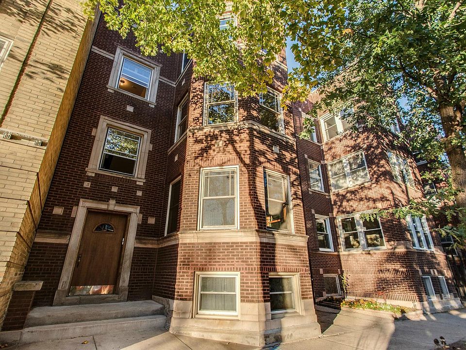 1st image of 1434 W Thorndale Ave APT 3