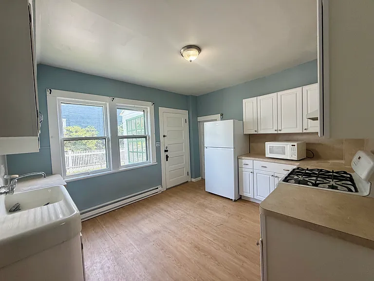 715 Alder St #1 — Photo 12