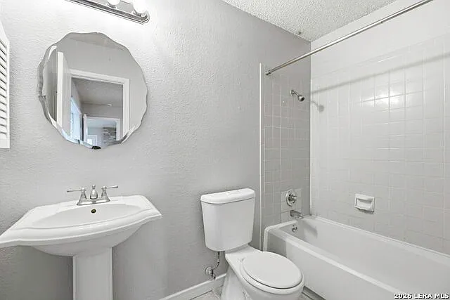9439 Charter Point — Photo 10