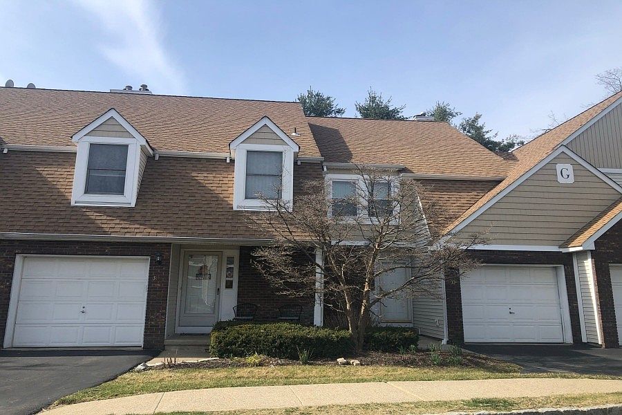 1st image of 33 Heritage Ln #705