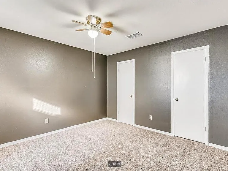 946 Mesa Terrace Dr — Photo 8
