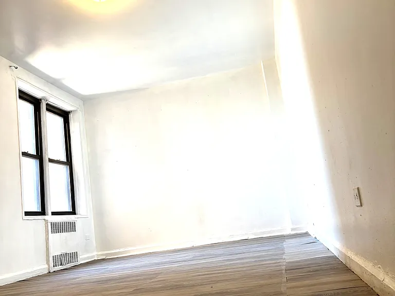 1111 Ocean Ave #507 — Photo 11