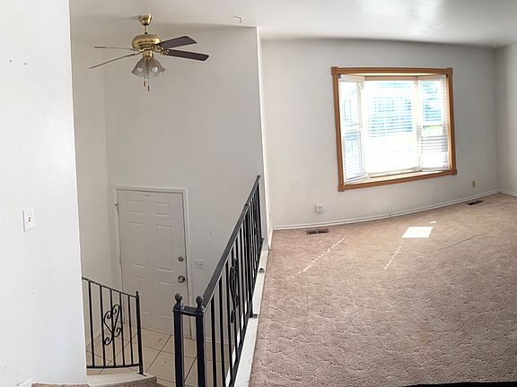 3rd image of 4906 W Gaskill Way