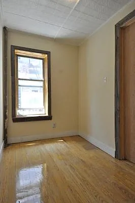 Rented by Town Residential | media 29