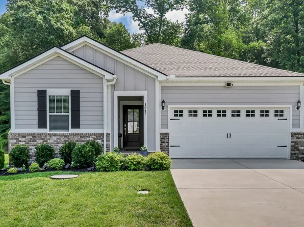 1047 Ross Farms Blvd, Clarksville, TN 37040