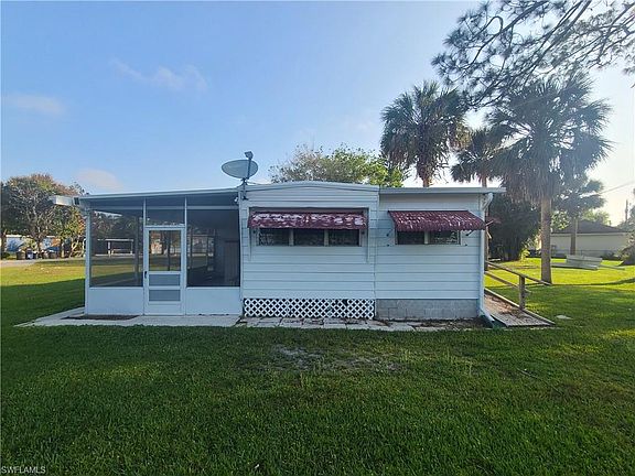 3rd image of 11331 Meadow LN