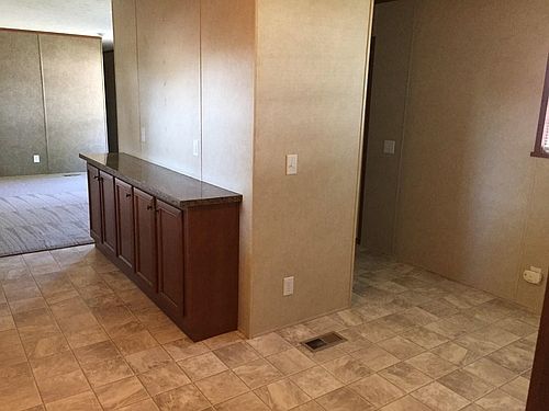 2nd image of 4878 Brittany Ct
