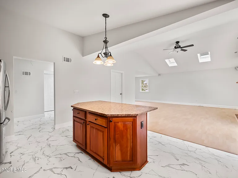 18 Fierro Ave — Photo 13