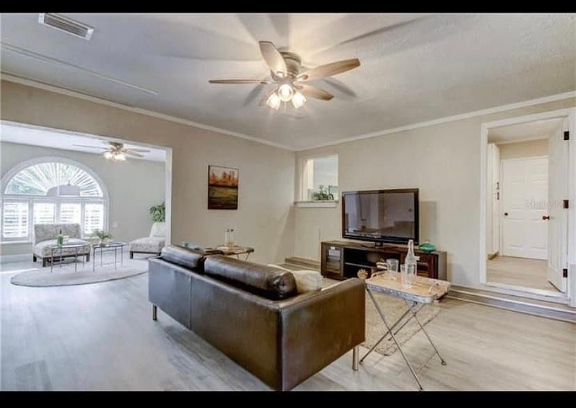 1st image of 7130 Cove Pl
