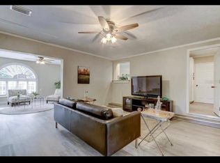 7130 Cove Pl, Tampa, FL 33617