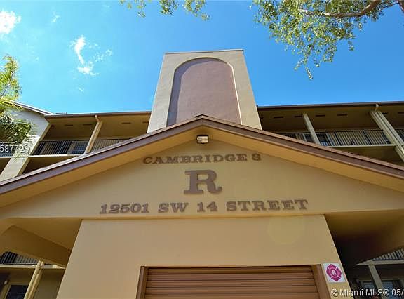 2nd image of 12501 SW 14th St APT 202R