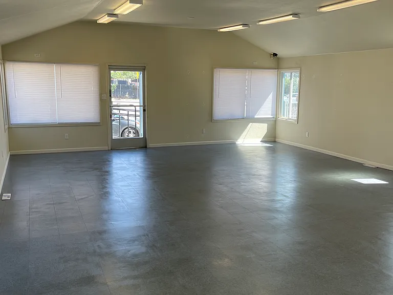 4018 Pacheco Blvd — Photo 5