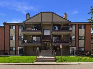 13045 S 6th St SW #4214, Calgary, AB T2W 5H1
