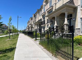 33 Babington Gate, Vaughan, ON L6A 0X8