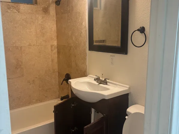 312 S 49th St #B, San Diego, CA 92113