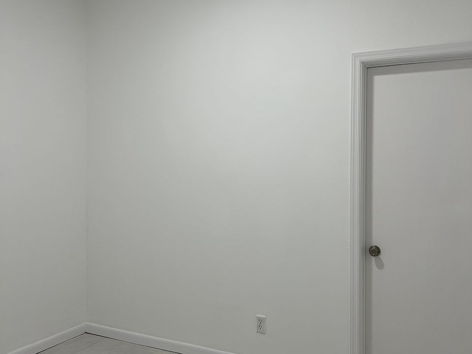 1st image of 7307 13th Ave Floor 3