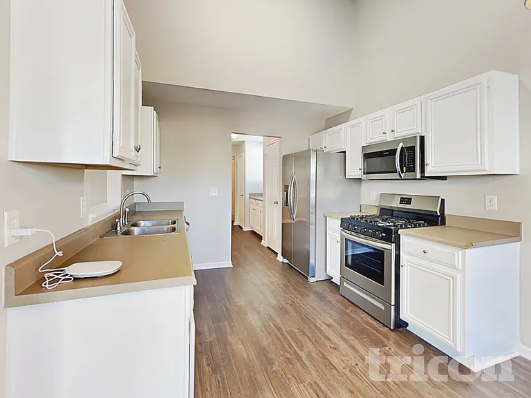 5148 Estonian Dr — Photo 8