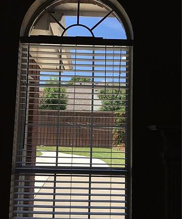 5th image of 7221 Hillview Dr