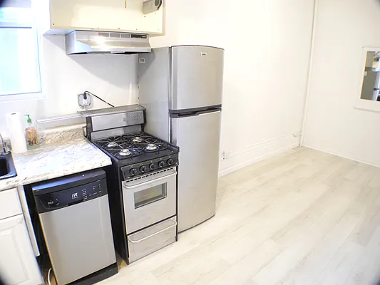 Rented by Beyond Property Group | media 21