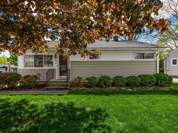 2513 Woodstock Rd, Columbus, OH 43221