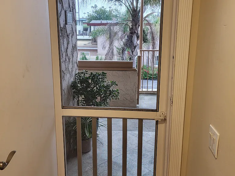 4878 Pescadero Ave #101 — Photo 54