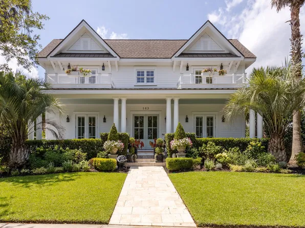 143 Island Park Dr, Daniel Island, SC 29492