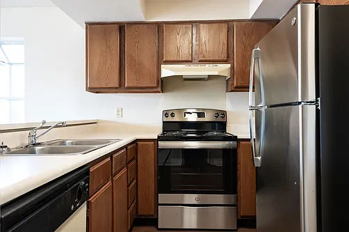 Tusculum Square Apartments and Townhomes Photo 1