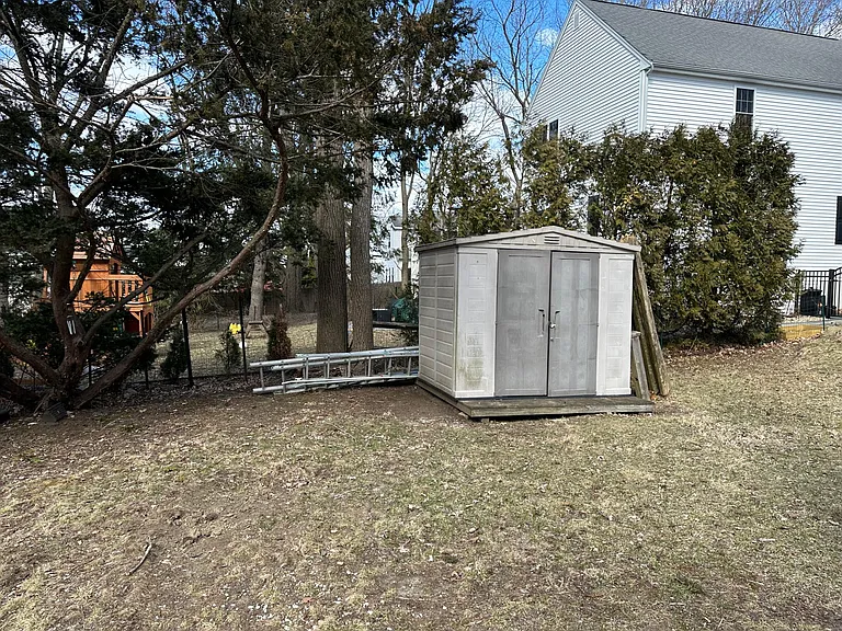 9 A St — Photo 15
