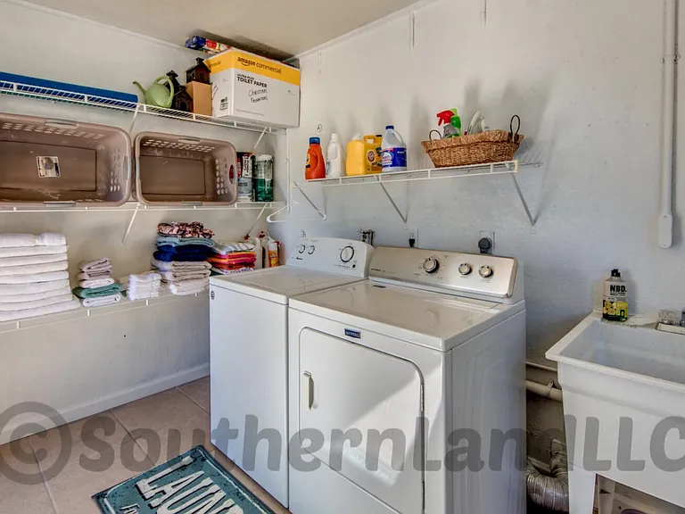 11594 1st Ave #2 — Photo 4