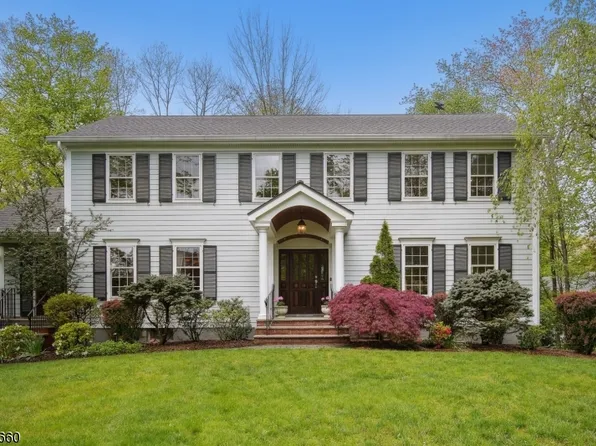 37 Thornley Dr, Chatham Twp., NJ 07928